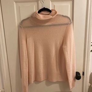 Peck and Peck Size L light pink cashmere turtleneck.